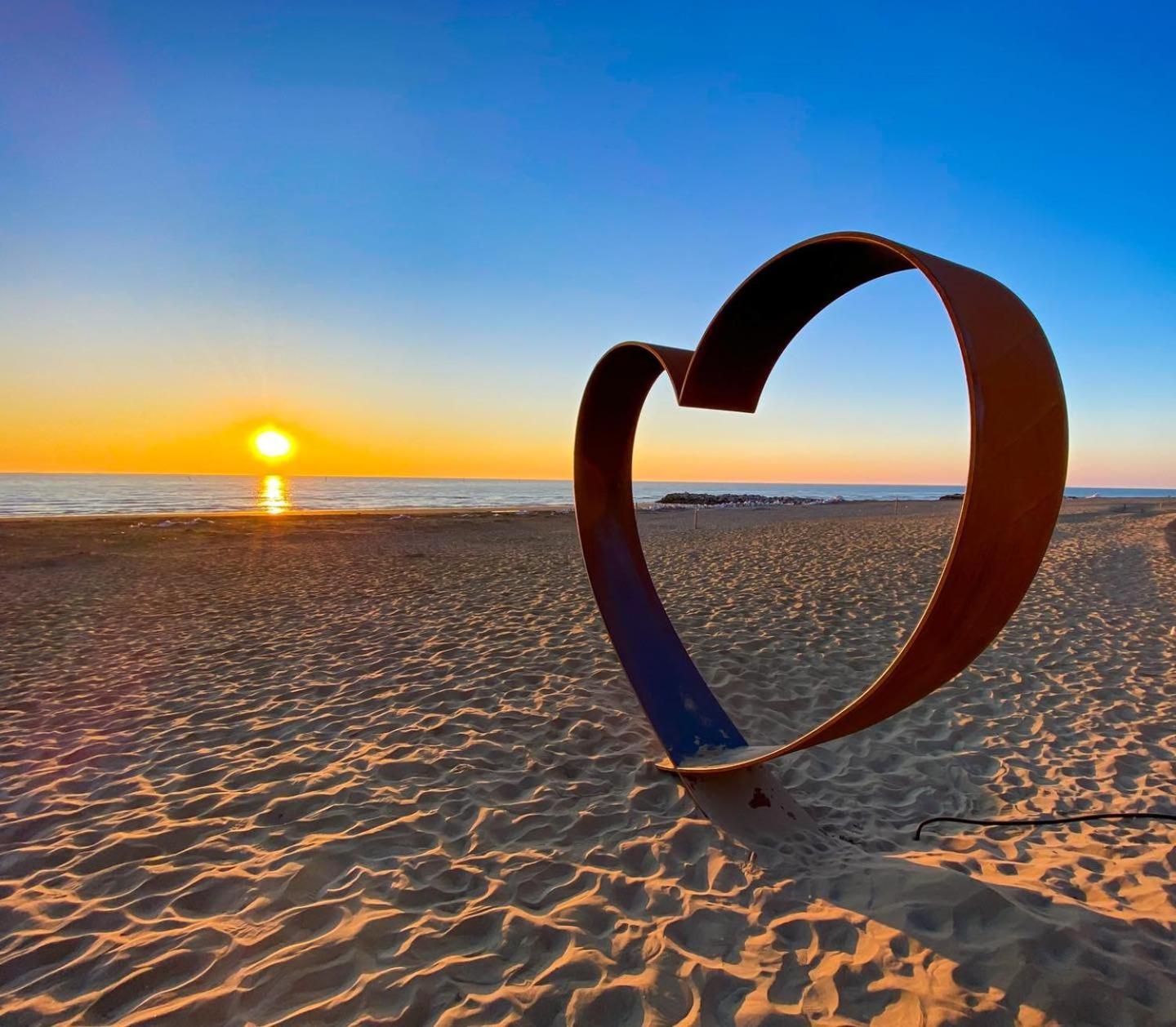 Appart-Hotel Holiday Lignano Sabbiadoro Luaran gambar