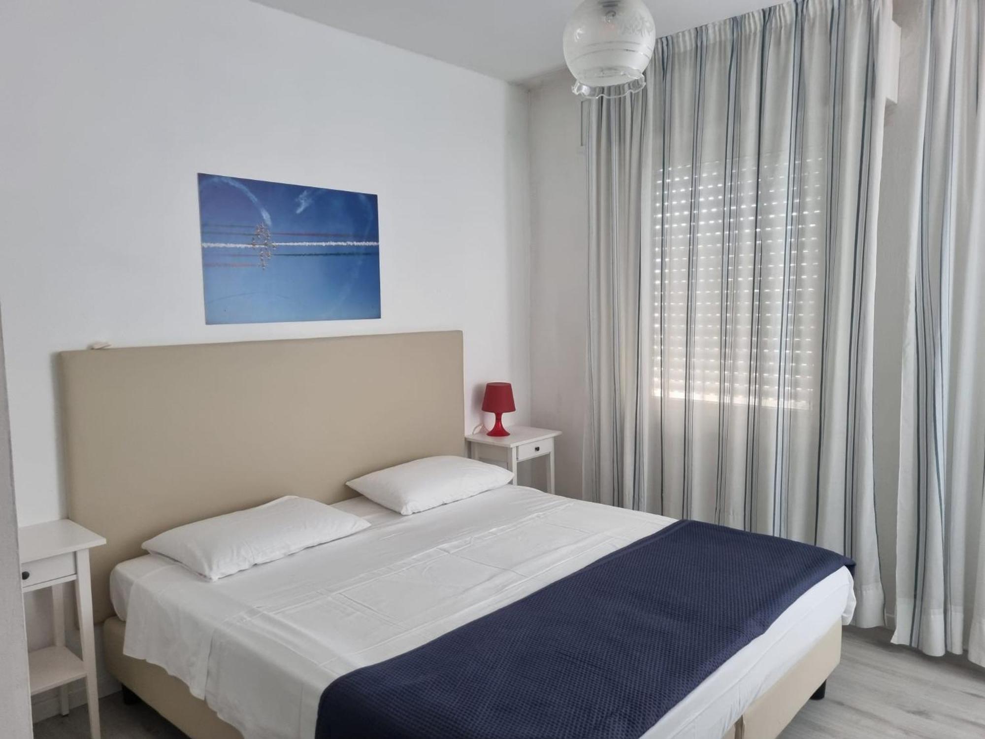 Appart-Hotel Holiday Lignano Sabbiadoro Luaran gambar