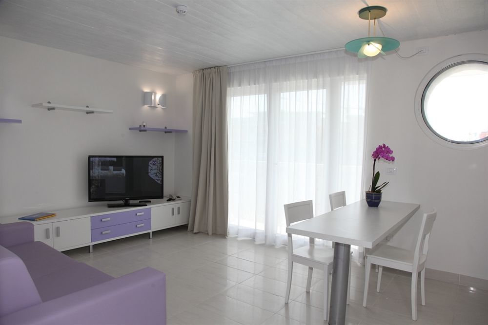 Appart-Hotel Holiday Lignano Sabbiadoro Luaran gambar